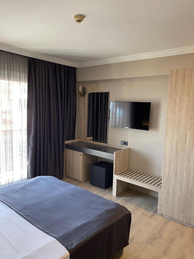 Grand Faik Готель 3*