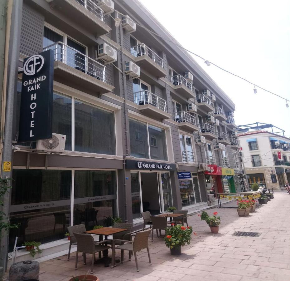 Otel Grand Faik Çeşme