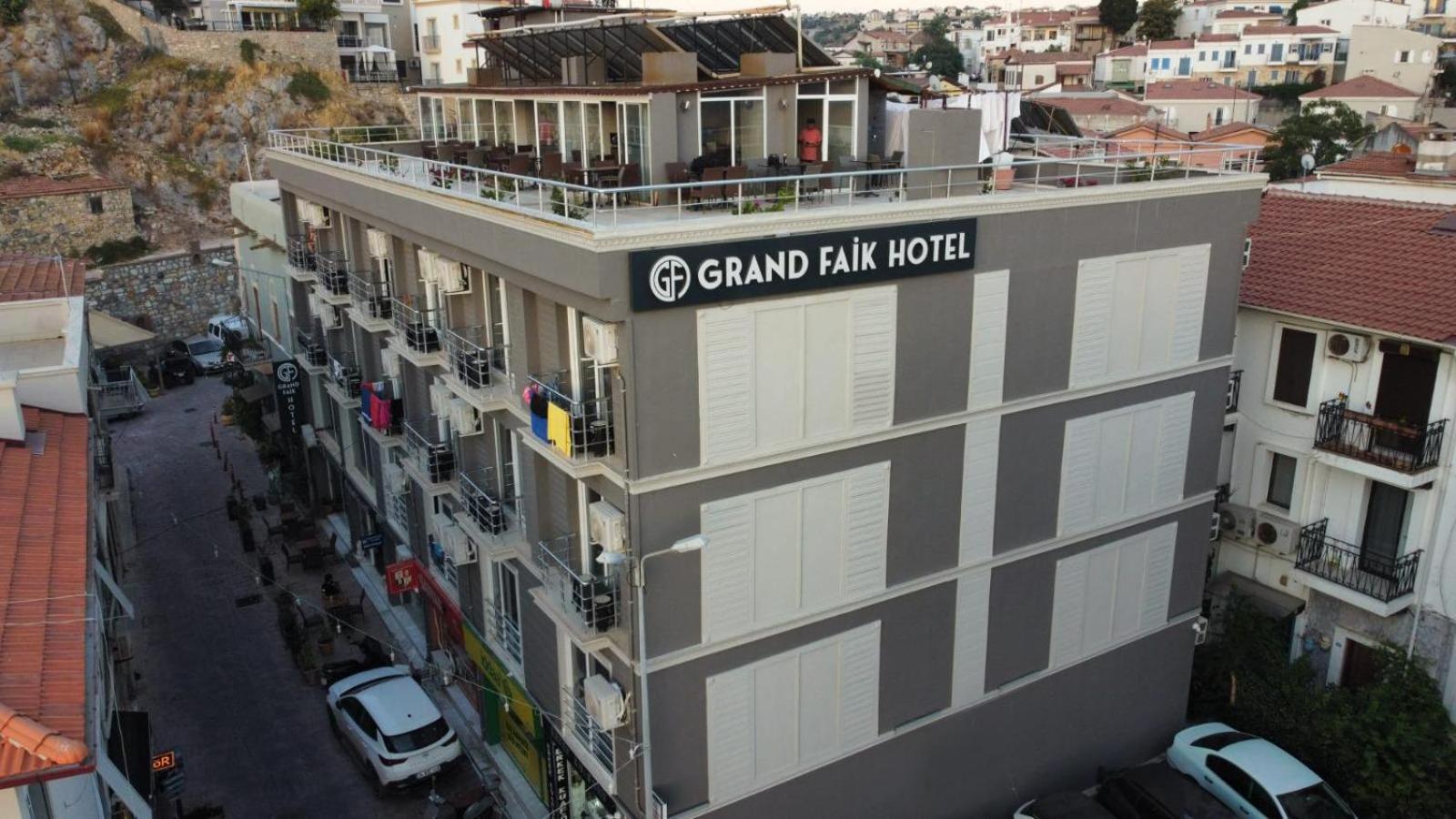 Grand Faik Готель 3*